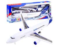 Hatalmas repülőgép hanggal és fénnyel