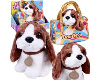 Plüss kiskutya táskában