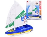 Elemes vitorlás hajó zöld vitorlával