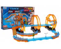 Egy nagy, extrém versenypálya éles kanyarokkal, hurkokkal és két gyors autóval a készletben