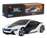 BMW i8 fehér távirányítós autó 1:24 arányban